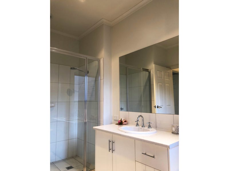 Modern, Convenient, Family Home 13