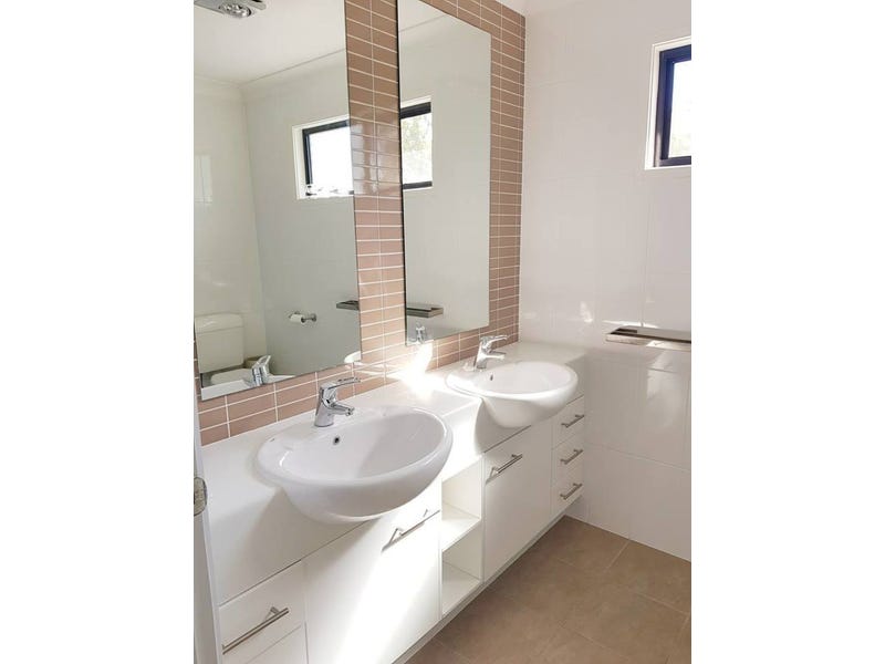 $495,000 3 bed + study 6