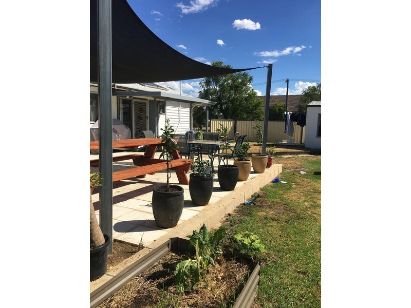 Large Renovated Family Home 5