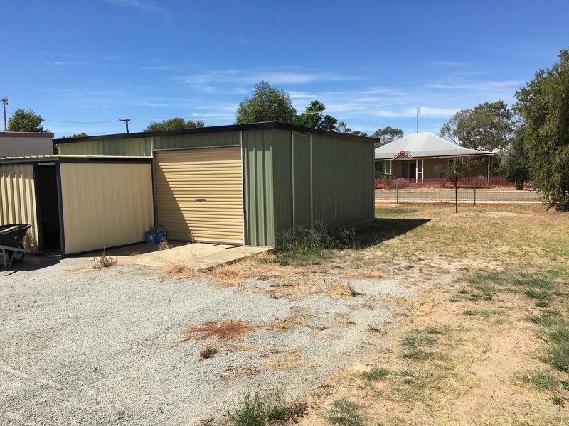 Large Renovated Family Home 24