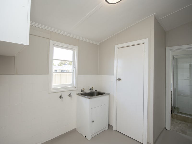 Freshly renovated gem close to 10