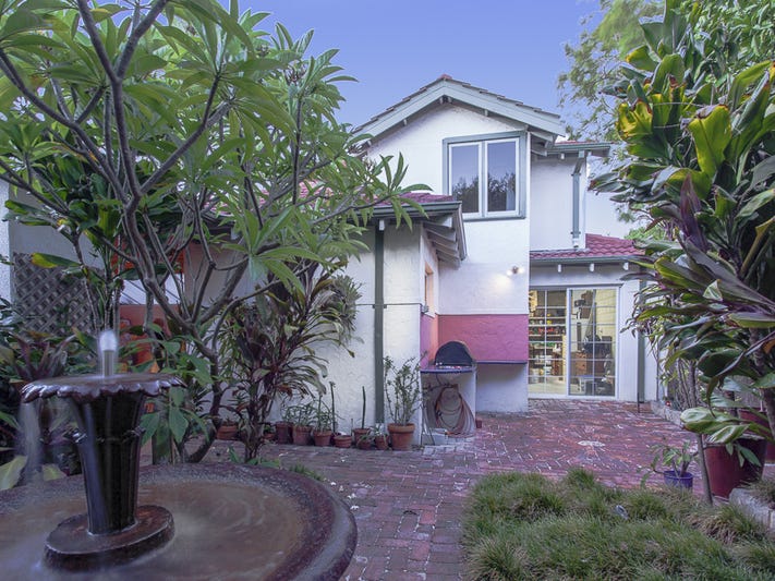 Private sanctuary with spacious separate 17