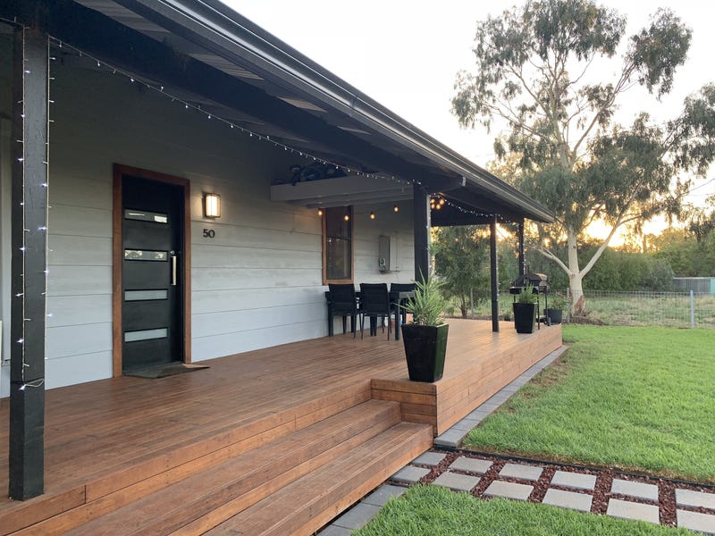 TRANQUILITY IN A MODERN LIFESTYLE RETREAT