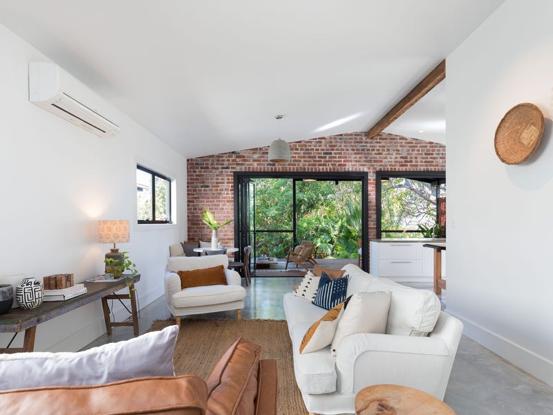 Beautifully renovated with an array 4
