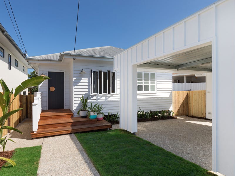 Beautifully renovated with an array 21