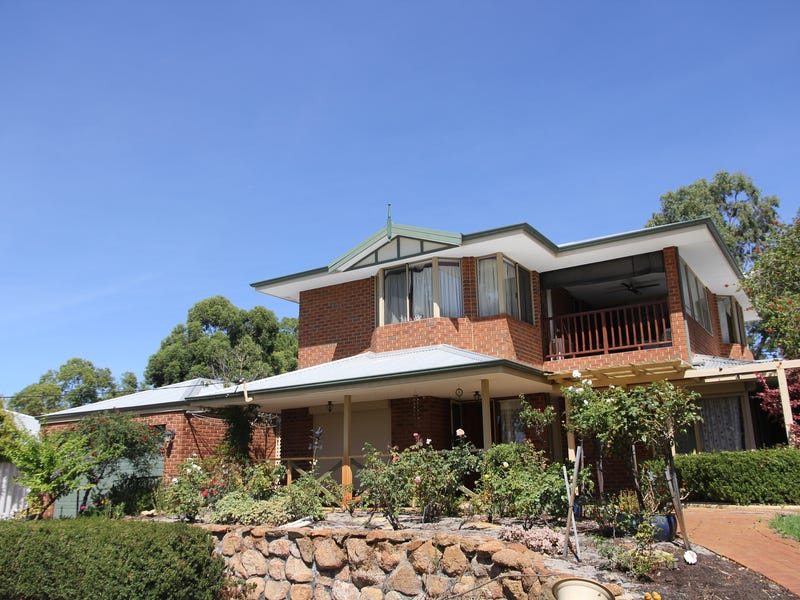 23 James Street, Mariginiup 2