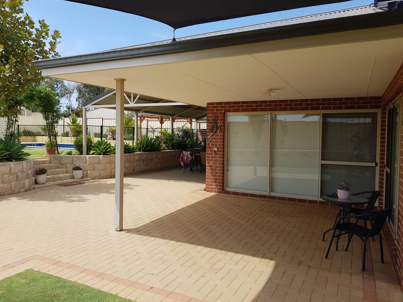 UNDER OFFER 9