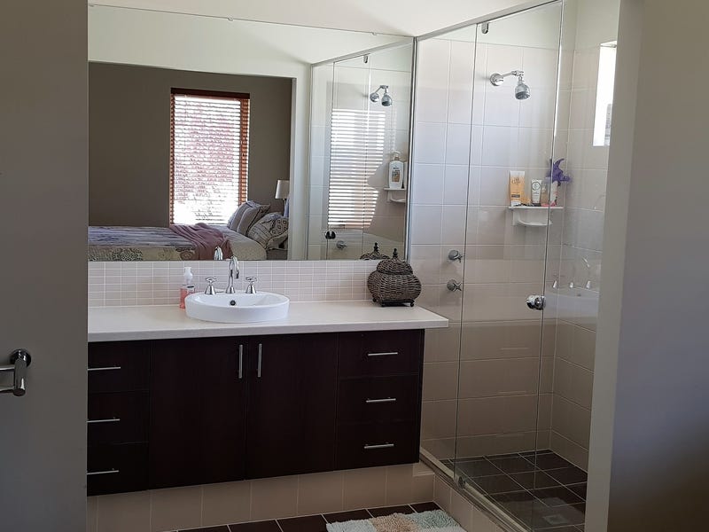UNDER OFFER 17