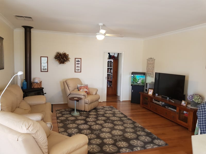 UNDER OFFER 21
