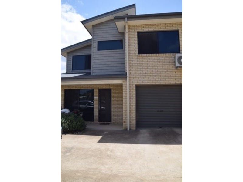 Modern 3 Bed Vacant Possession 5