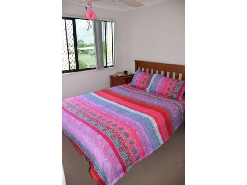 Modern 3 Bed Vacant Possession 6