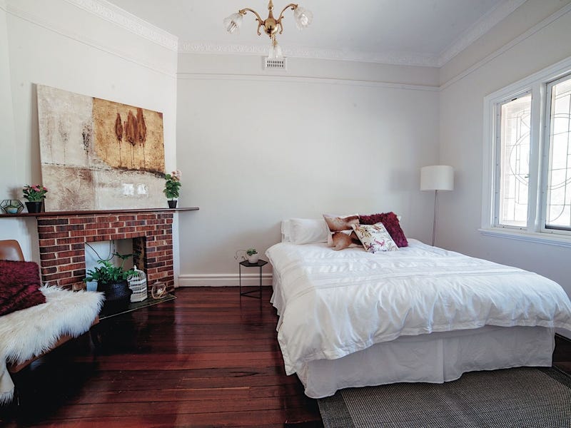 Spacious charm in the CBD 2