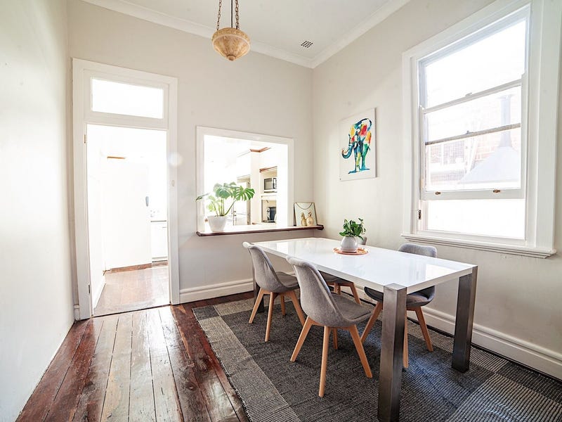 Spacious charm in the CBD 9