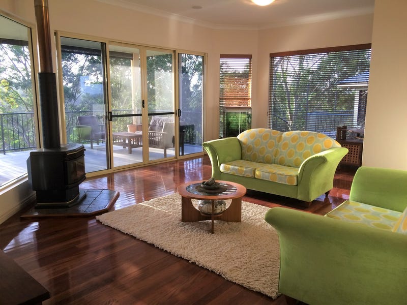 Country Lifestyle Retreat Close To 6