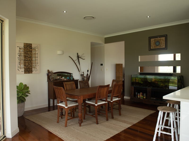 Country Lifestyle Retreat Close To 8