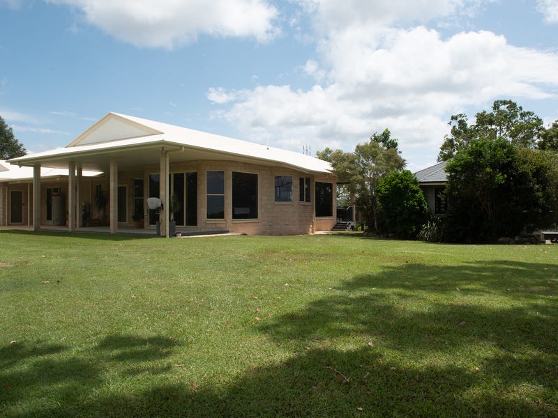 Country Lifestyle Retreat Close To 26
