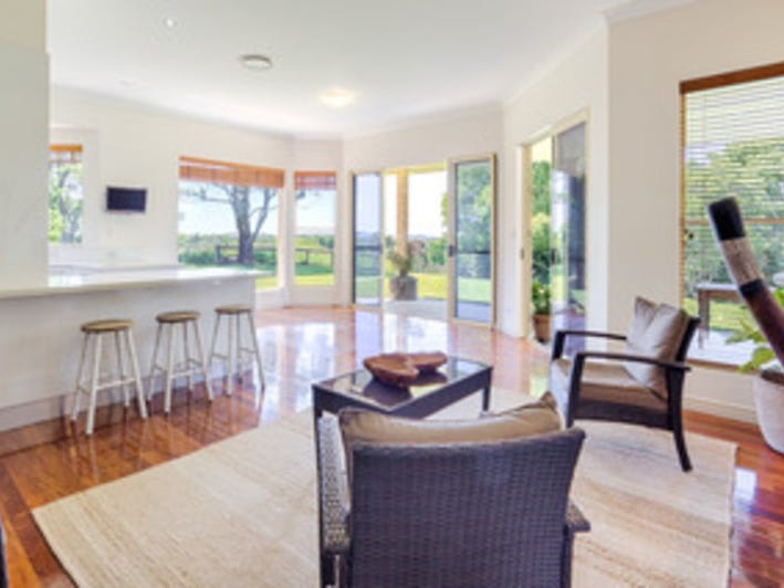 Country Lifestyle Retreat Close To 28