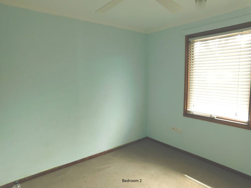 Elizabeth East, 3 Bedroom House 8