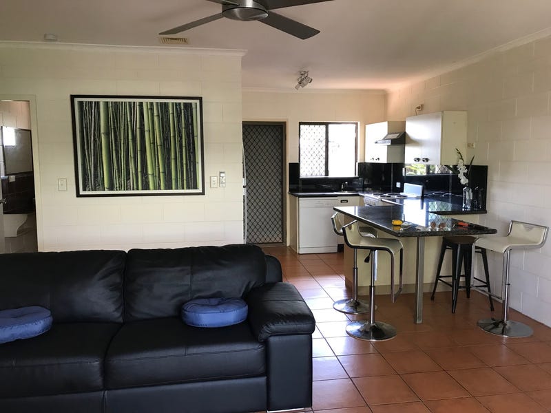 Villa Garden Unit 4