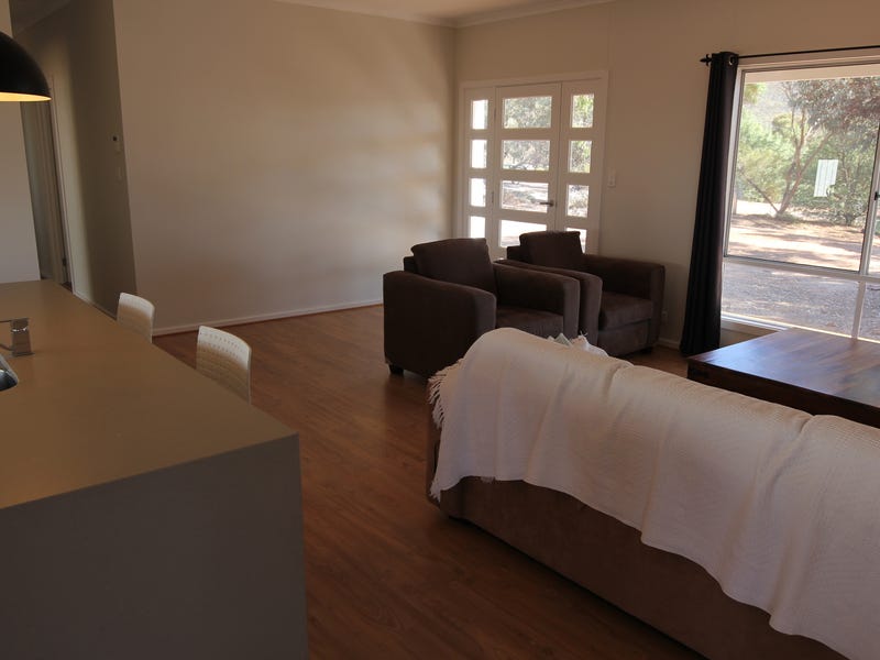 Lifestyle Property with Views nestled 3