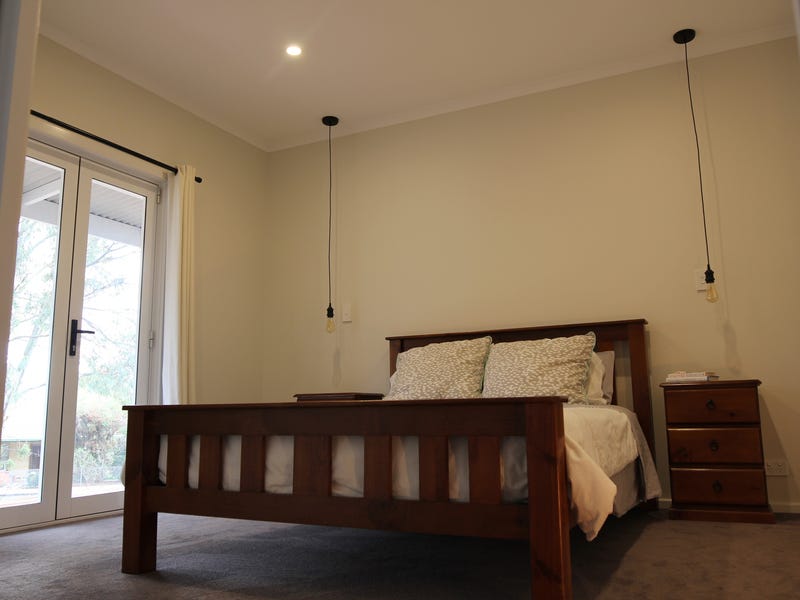 Lifestyle Property with Views nestled 10