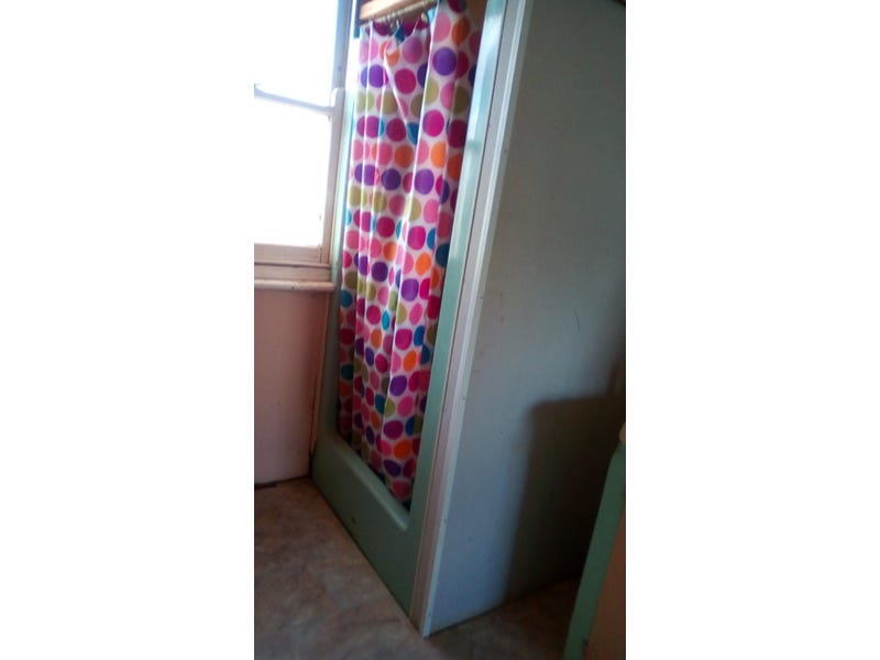 SOLD 8