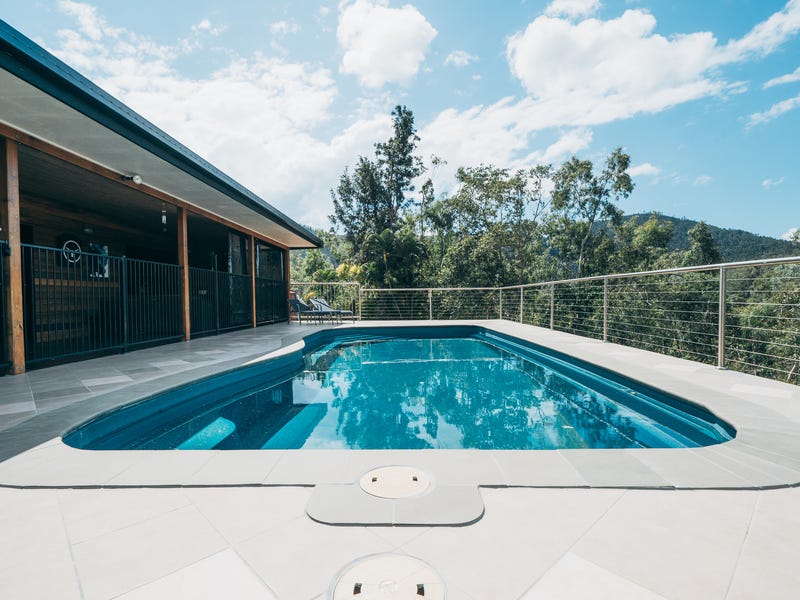 Rare 8 Acre Whitsunday Lifestyle Property