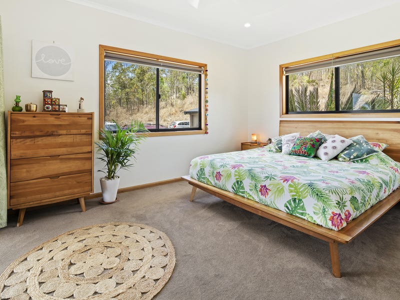 Rare 8 Acre Whitsunday Lifestyle 11