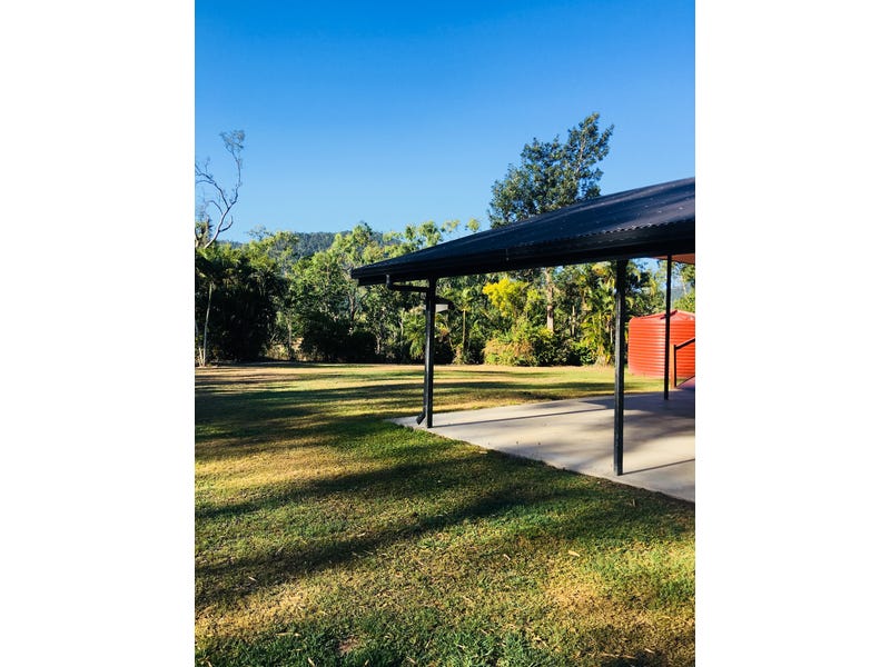 Rare 8 Acre Whitsunday Lifestyle 18