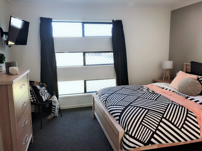 Beautiful family home located close 8