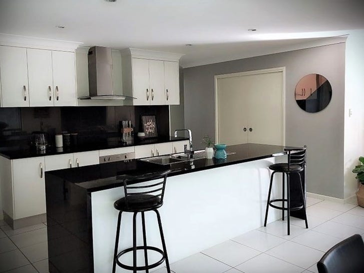 Beautiful family home located close 12