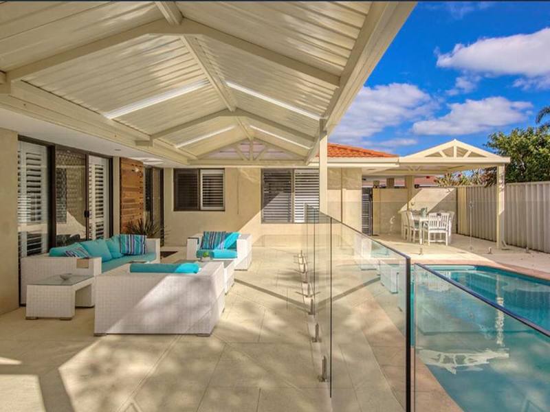 Absolutely beautiful large family home with heated  pool and lots of extras