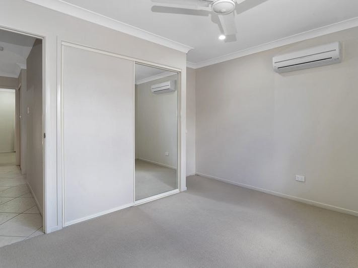LARGE HOUSE CAN ACCOMODATE 2 29