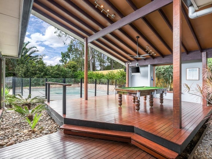 Stunning Architectural Home 4