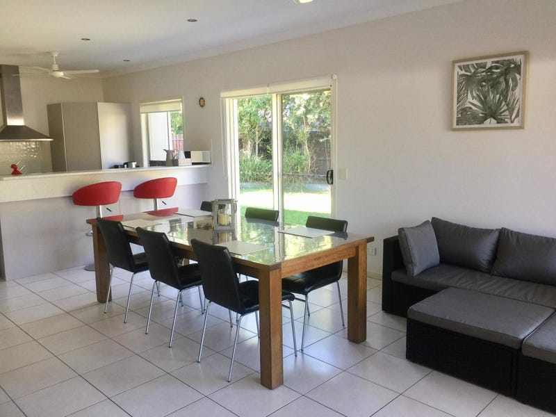 Desirable Location 6