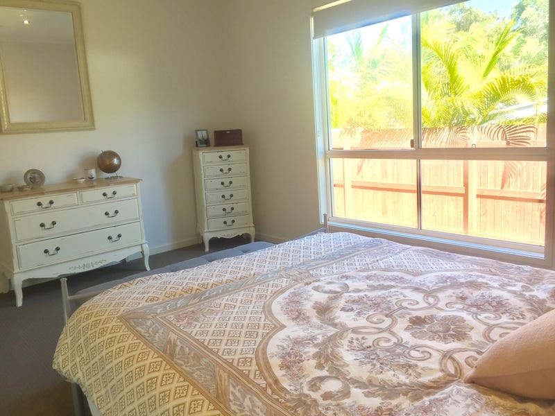 Desirable Location 10
