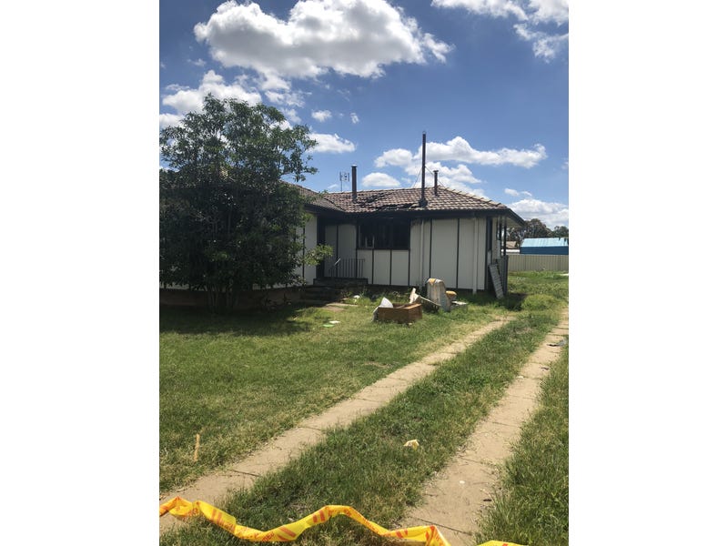 Fire damaged house – calling renovators & builders!