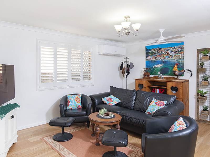 Lifestyle, location, freestanding and low 6