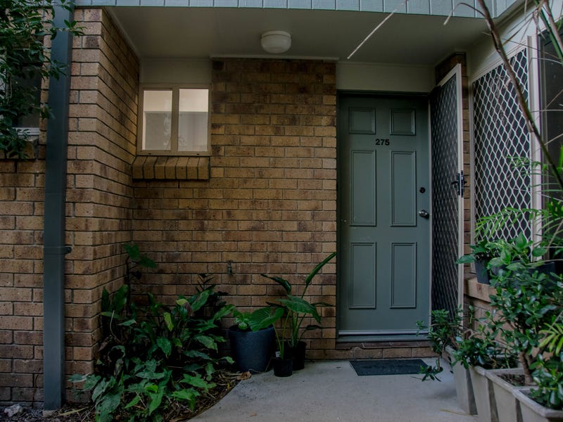 3BR TOWNHOUSE IN GREAT POSITION 10