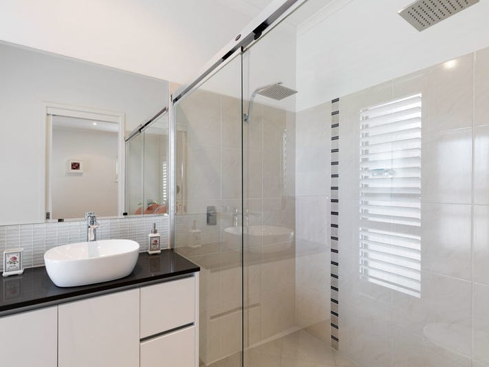 Waterfront – Ex Display House 15