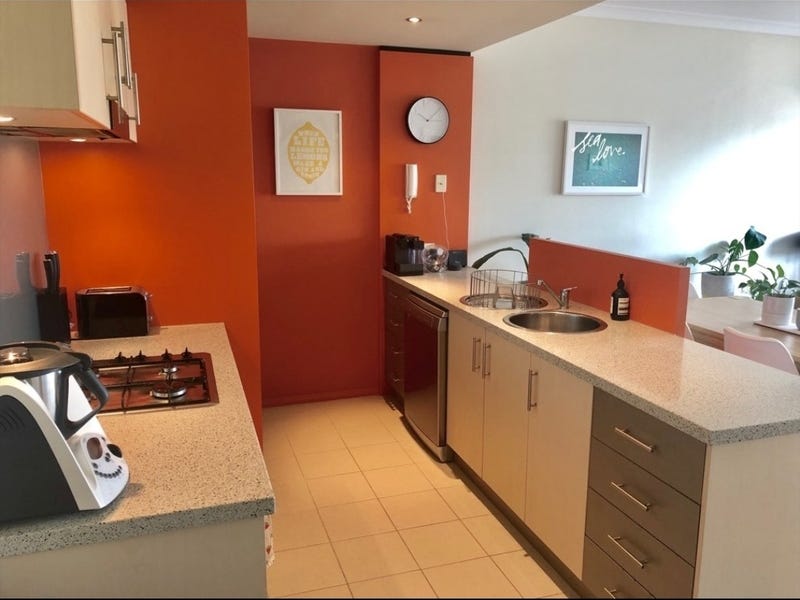 Trendy one bedroom Apartment in 5