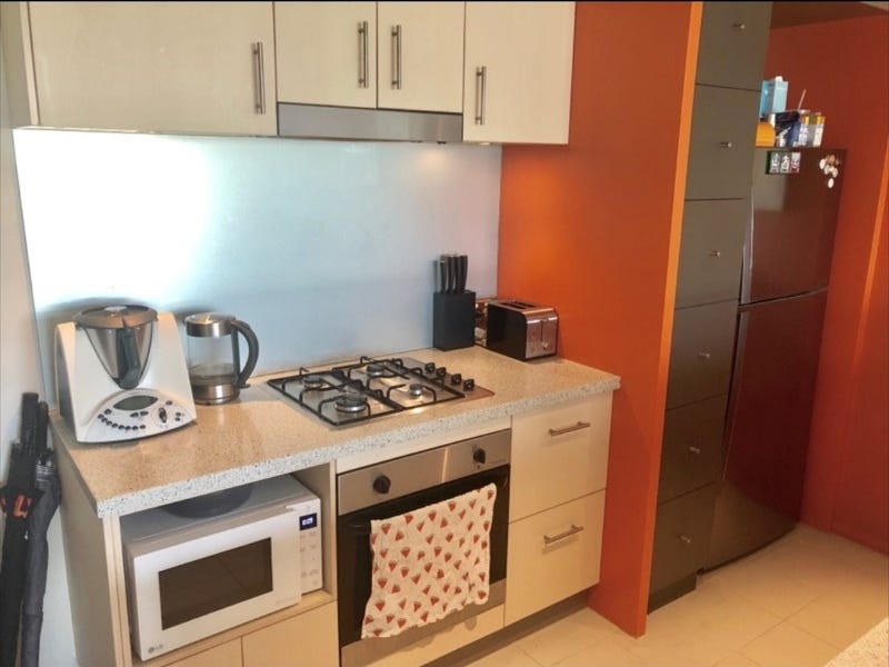 Trendy one bedroom Apartment in 7