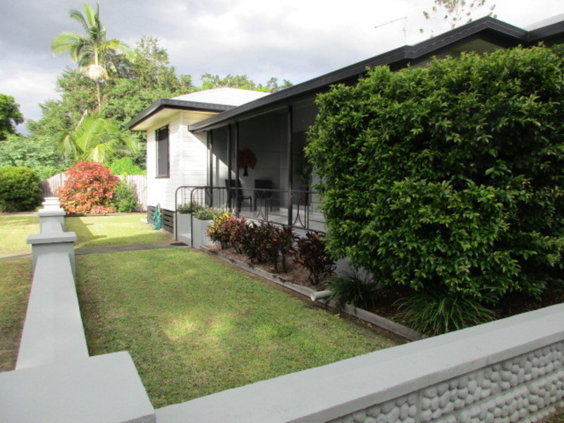 HOME, LIFESTYLE & BUSINESS PREMISES 4