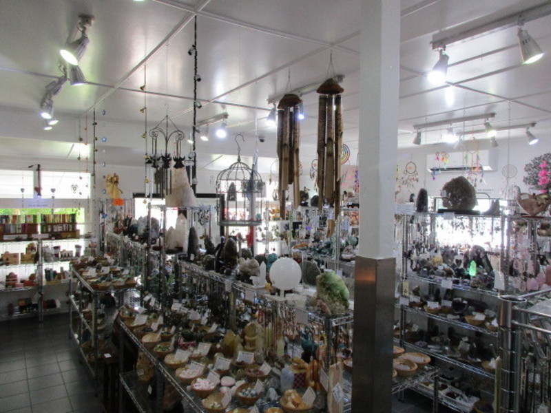 HOME, LIFESTYLE & BUSINESS PREMISES 8