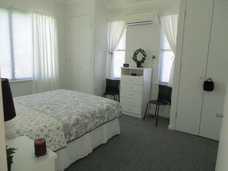 HOME, LIFESTYLE & BUSINESS PREMISES 15
