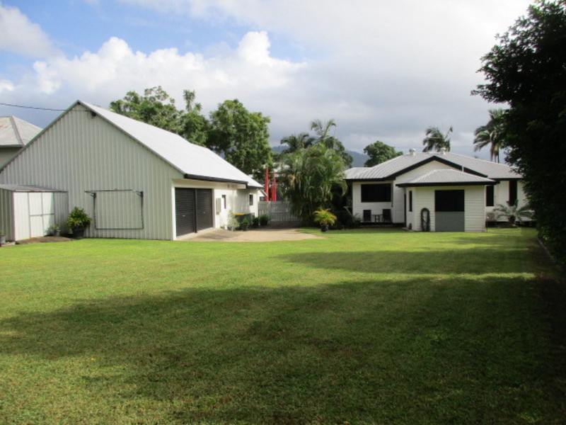 HOME, LIFESTYLE & BUSINESS PREMISES 19