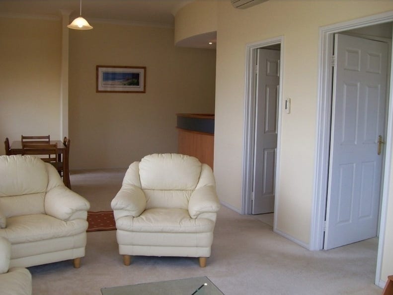 Prestige period style one bedroom 3