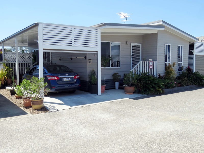Only 4 years old – Large house $245,000