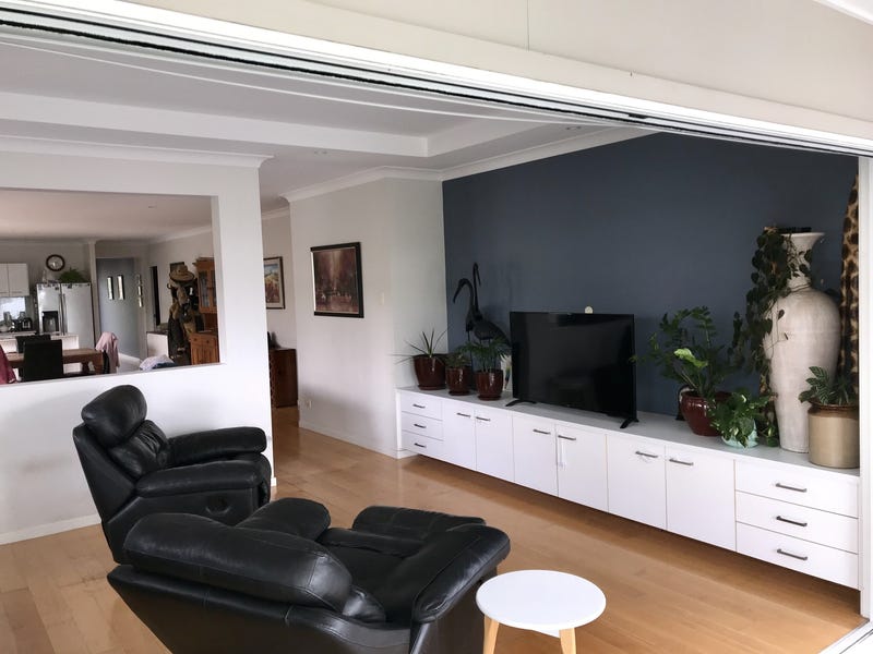 Perfect Lifestyle In Golfing Estate 7