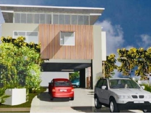 RENOVATED RIVER PRECINCT HOME 24